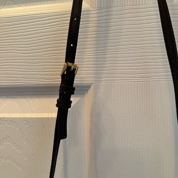 Michael Kors Crossbody - Picture 6 of 7